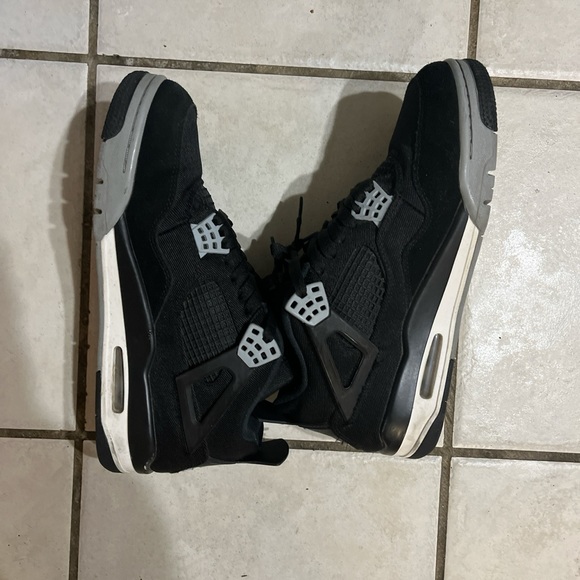 BLACK CANVAS JORDAN 4 - Picture 4 of 4